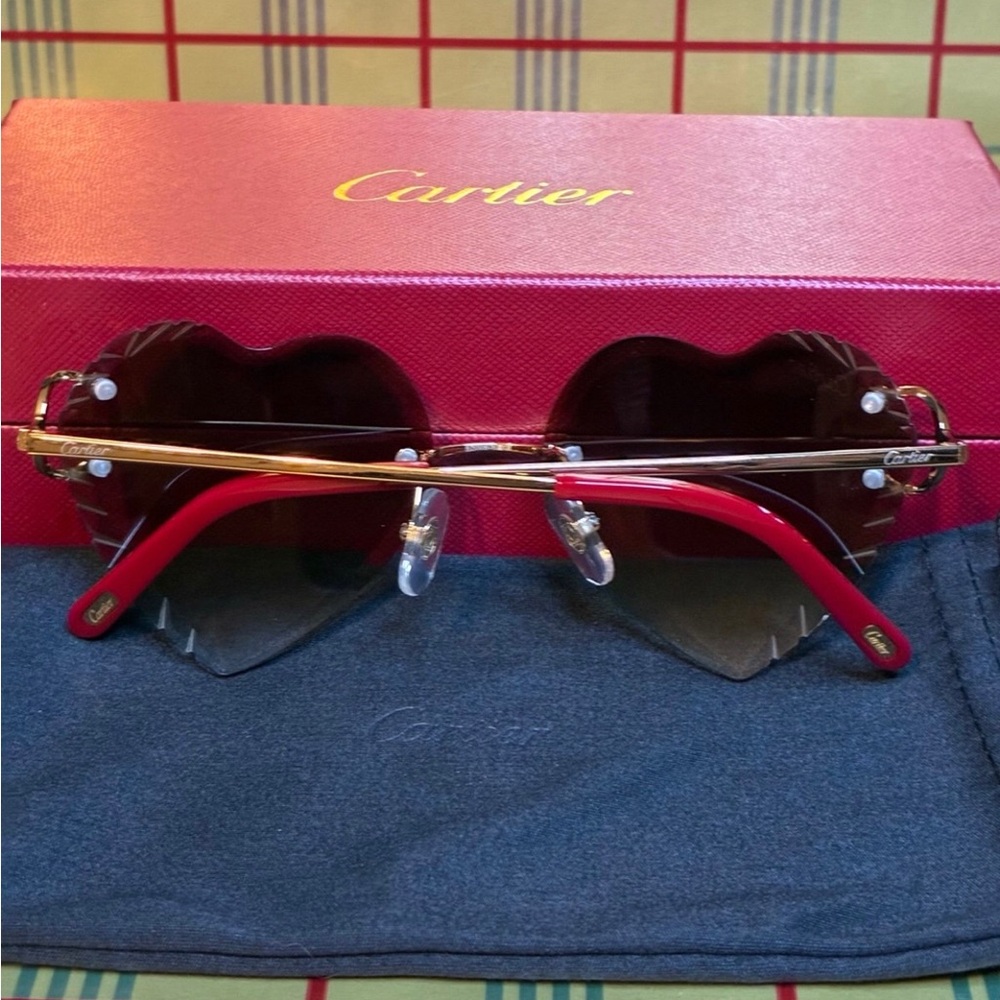 CARTIER BIG C RIMLESS HEATT SHAPED SUNGLASSES - Picture 5 of 6